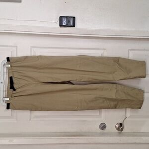 Patagonia Men’s Khakis Large 100 % Cotton